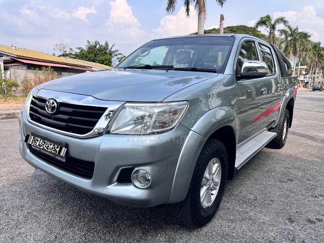 2012 Toyota HILUX 2.5 G (A) - 5