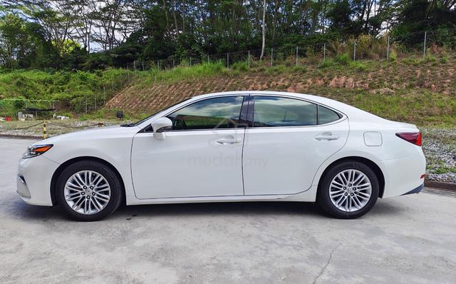 2015 Lexus ES250 2.5 LUXURY FACELIFT (A) - 3