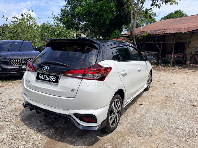 Toyota YARIS 1.5 GR FACELIFT (A)-24 - 4
