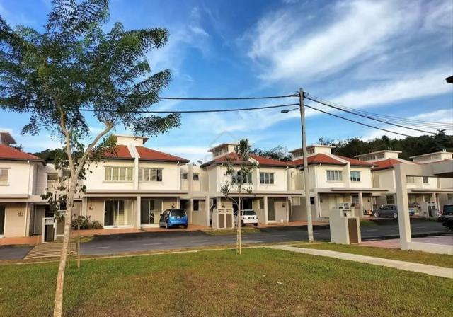 House for rent at Alor Gajah fully furnished 1