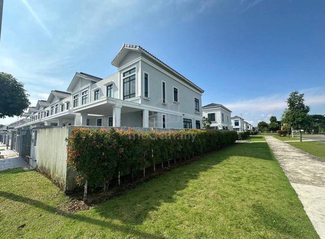 ECO TROPICS l NETTLESON l UNBLOCK VIEW l ENDLOT WITH LAND I NON BUMI 1