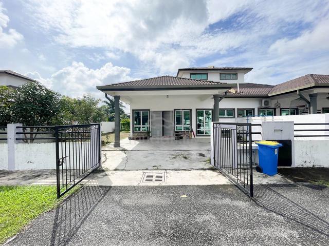 SEMI-D🔥🔥 1 Storey Jalan Bangau Taman Bentara Telok Panglima Garang 1
