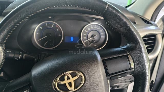 2019 Toyota HILUX 2.4 STD FACELIFT (M) - 5