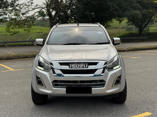 2018 Isuzu D-MAX 2.5 4X4 FACELIFT VGS [WARRANTY] - 3