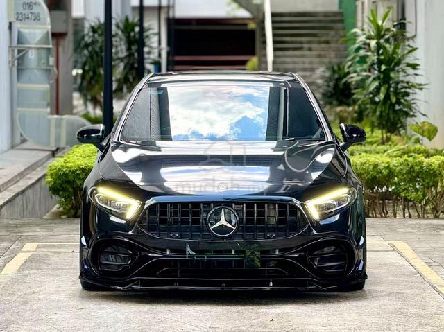 Mercedes Benz A180 1.3 AMG CarbonSteering A45s-Kit - 1