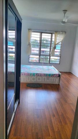Largest Aircond Master Room, SERI PUTERI CONDO, 1MIN CHERAS LRT 1