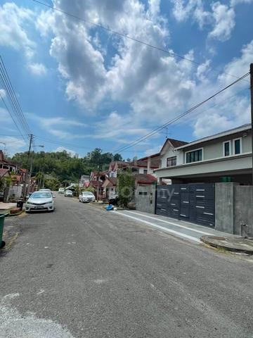 Taman Hilton Semi Detached | Well maintain Fully furnish | Family hse 1