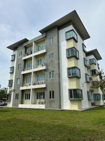 The Vista Apartment at Demak Lauk 1