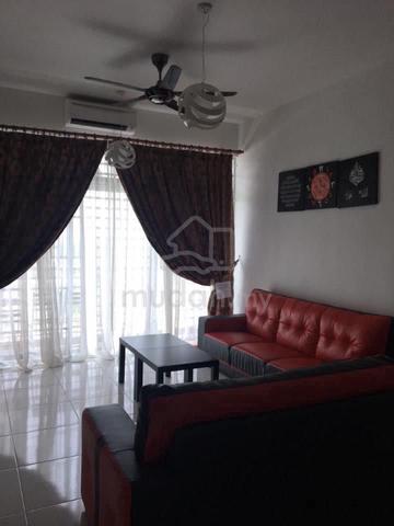 Sky Gardens Residences 4
