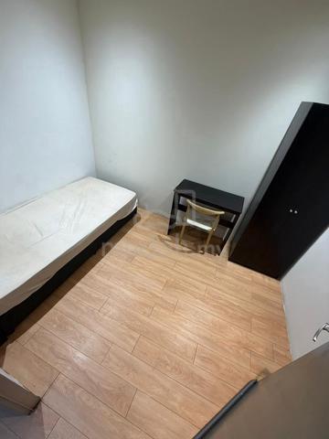 4Mins🚶to Mentari BRT Station🚉Single Room Rent in PJS Bandar Sunway 1