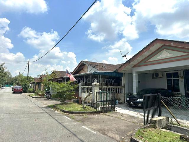 Desa Idaman, Senai Single Storey Terrace House Endlot 22x60ft 3 Beds 1