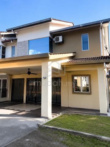 Bandar Nusarhu, Seksyen U10, Shah Alam Corner lot Double Storey 1