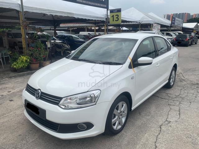 2014 Volkswagen POLO 1.6 Original Cat Loan Tinggi - 1