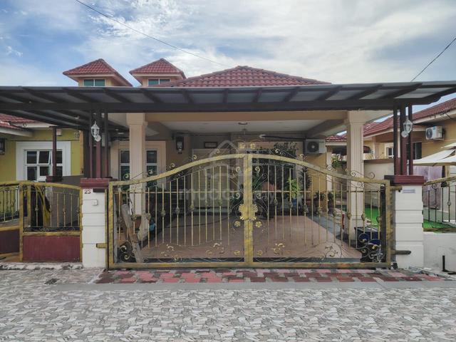 House for Sale! (Fully renovated, fully furnished) -Strategic location 1