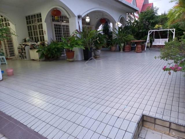 SPACIOUS FREEHOLD Bungalow with 8,105sqft Land @ USJ Subang Jaya 1