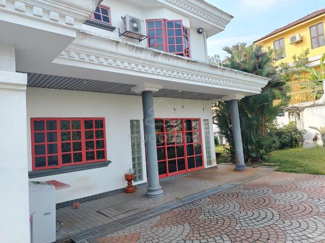 Bungalow Home Office for Rent 1