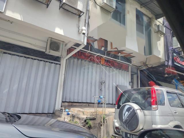 Petaling Jaya SS3 Taman Universiti 3 Storey Shop Lot For Sale 1