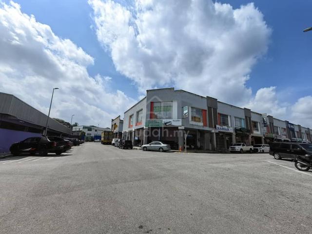 Corner 2 Storey Shop Office, Pusat Perniagaan Jasin near Pasar Besar 1