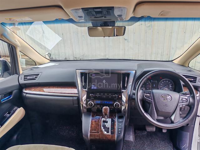 2023 Toyota Alphard 2.5 Xspec 8 seater - 5