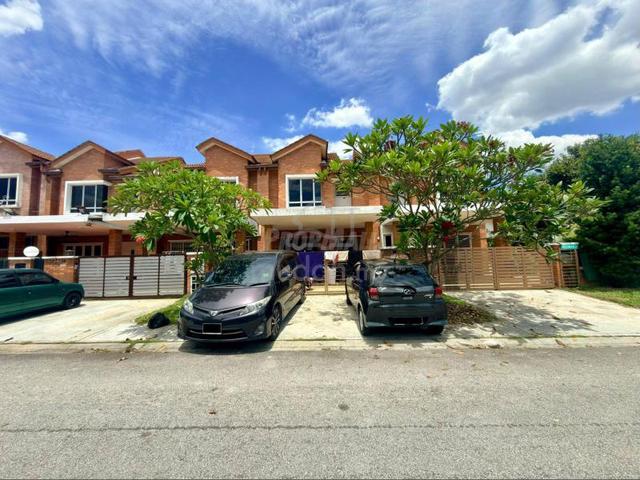 2-Storey Intermediate Terrace @ Seksyen U10, Alam Budiman 1