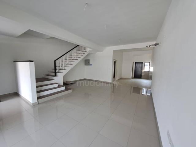 [CHEAP] Casira 3, Bandar Bukit Raja, Klang 1