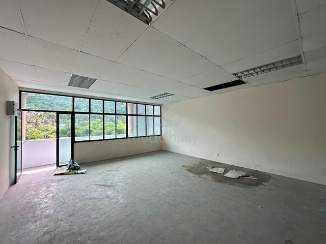 1900sf shop lot Farlim paya terubong desa permata 1