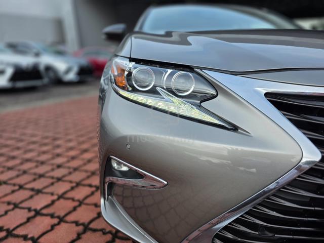2017 Lexus ES250 LUXURY+ FREE 1YR WARRANTY+SERVICE - 5