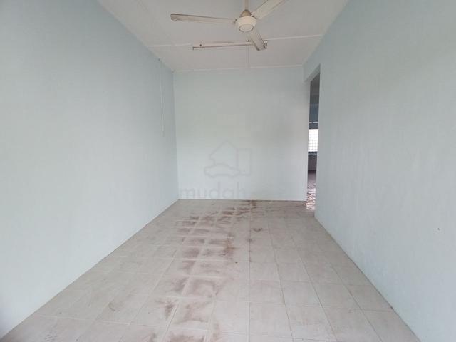 FULL LOAN 1 Storey Terrace Taman Tanjung Minyak Bukit Rambai Melaka 1