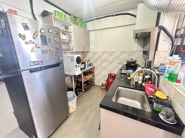 Re-Open Flat Sri Kota For Sale 1