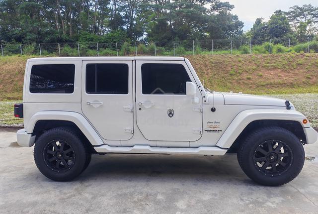 2015 Jeep WRANGLER 3.6 UNLIMITED SPORTS (A) - 4