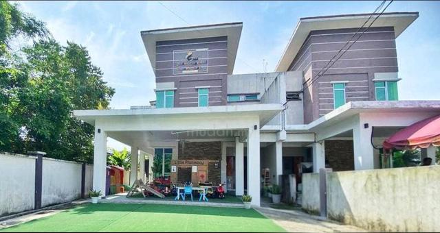 Rumah Semi D Mewah, 2 Tingkat Gong Limau, Chukai Kemaman 1