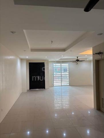 Taman Aston Villa For Rent 1