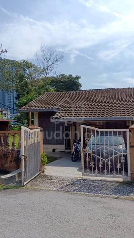 Teres setingkat Corner Lot Bandar tun Razak HUKM Taman Jaya Cheras 1