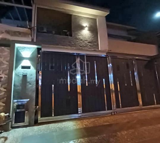 Scientex Senai, below market fully renovated 2-storey terrace 1