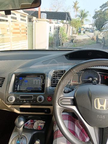 2006 Honda CIVIC 1.8 i-VTEC (A) - 3