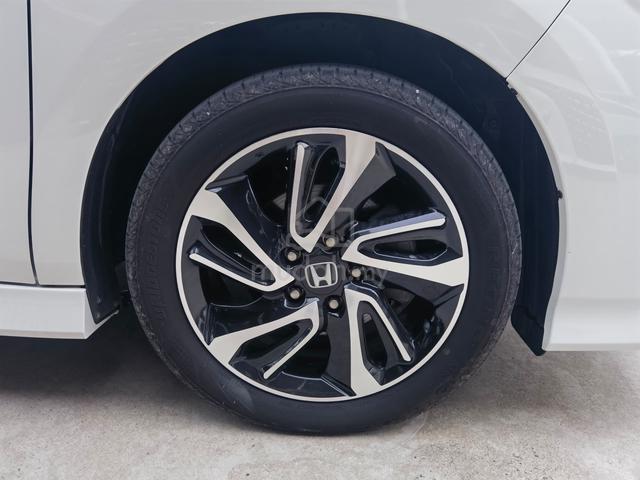 2021 Honda STEPWAGON 1.5 SPADA (A)/FREE 8 YRS WARR - 4