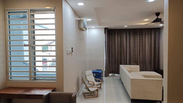 2.5 Storey Terrace House For Rent @ Taman Impian Emas skudai 3