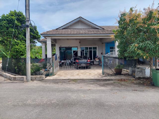 CORNER Single Storey Terrace Taman Seri Damai Baru Kuantan 1