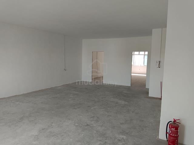 WITH PARTITION 1st Floor Shoplot Plaza Semabok Ujong Pasir Melaka Raya 1