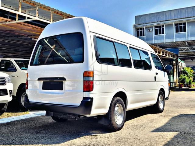2004 Toyota HIACE 2.0P (M) WINDOW VAN HIGH ROOF - 4