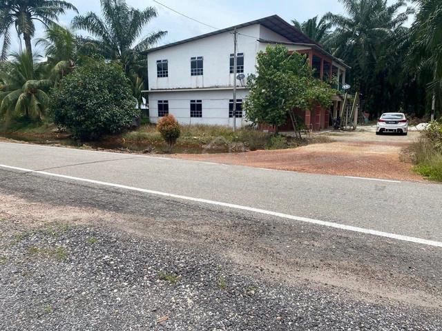 Rumah Sewa dekat dengan Taman Universiti Parit Raja 1