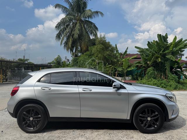 (Loan Kedai) Mercedes Benz GLA200 1.6(A) 2014/2015 - 3