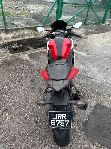 Yamaha R25 V1 2016 - photo 10 of 10