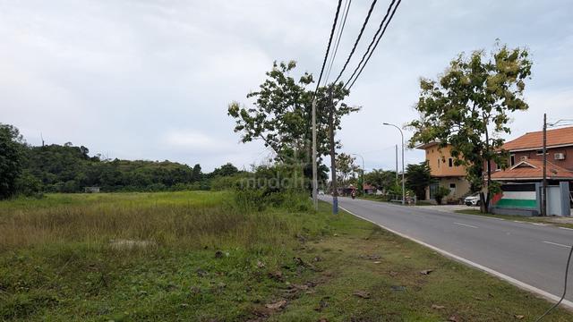 Tanah Tepi Jalan Kedawang Langkawi Kedah 1