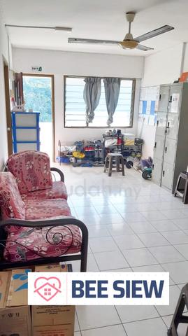 Desa Indah Block 33 1