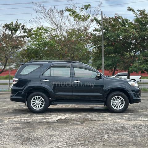 Good Condition‼️ 2012 Toyota FORTUNER 2.7 TRD - 4