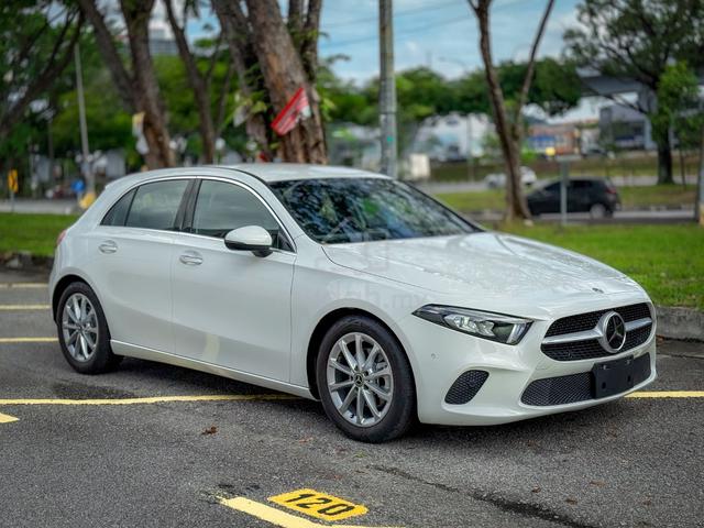 VALUE BUY LOW KM 2023 Mercedes Benz A180 1.3 TURBO - 2