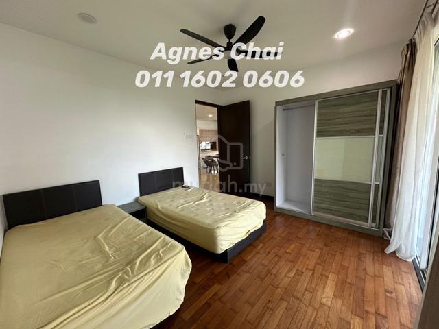 The Bay Residences 1