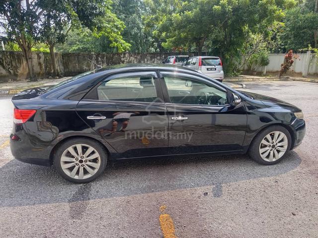 2010 Kia FORTE 1.6 SX (A) - 5