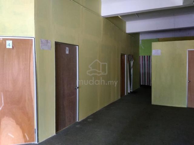 Nice Room/Bilik for rent in TMN Tiram Baru,Tiram Sebelah TenTen Store 1